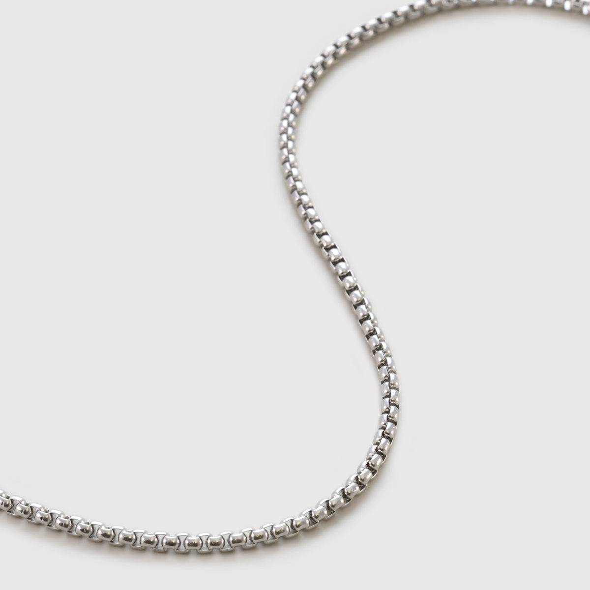 Venezianerkette rund in Silber, Detailaufnahme aus anderem Winkel