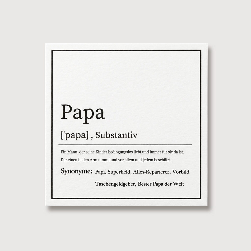 Grußkarte für Papa im Wörterbuch-Stil mit Definition und Synonymen wie „Superheld, Vorbild“