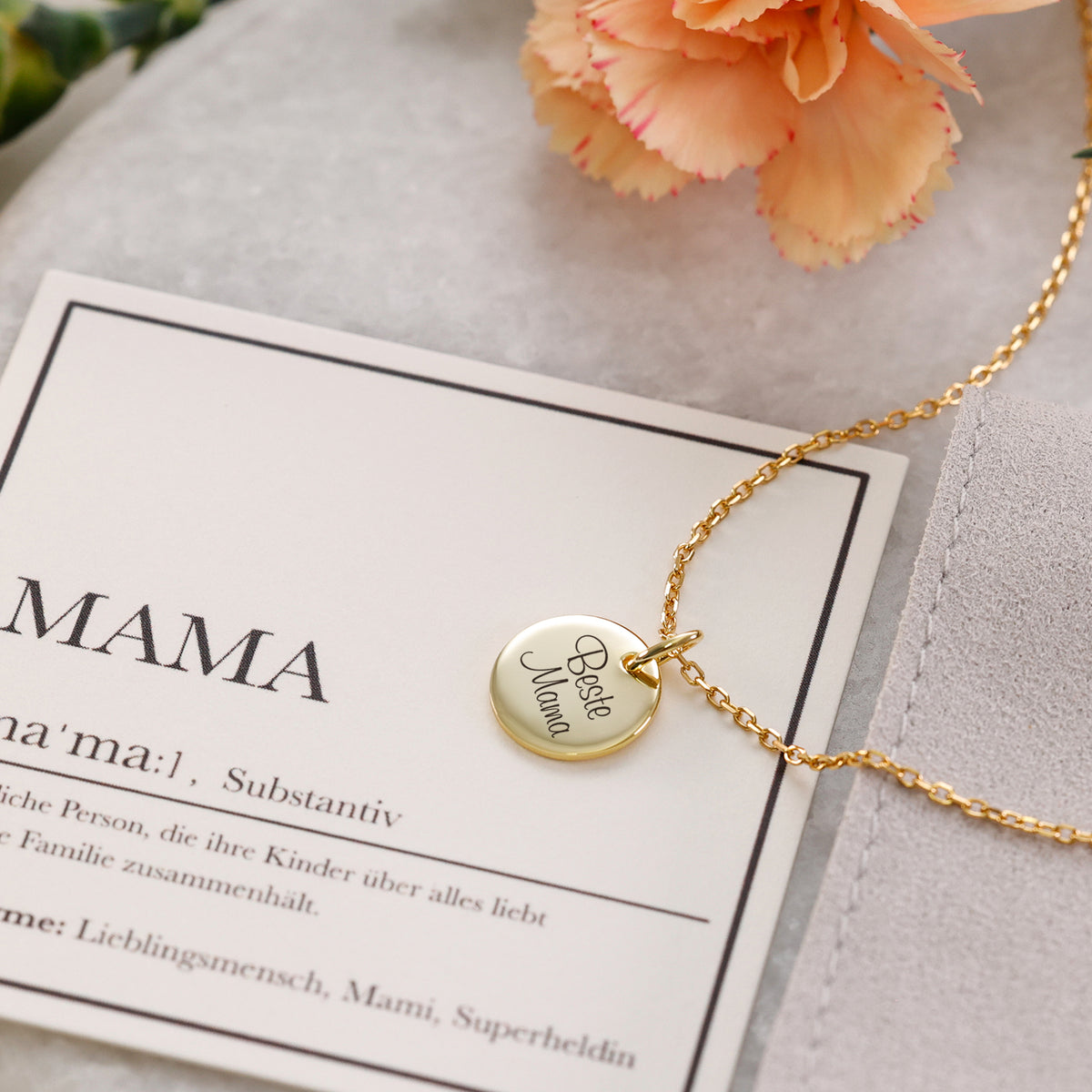 Plättchen-Kette für Mama in Gold mit Gravur 'Beste Mama', Blume und Bedeutungskarte