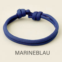 15 · Marineblau
