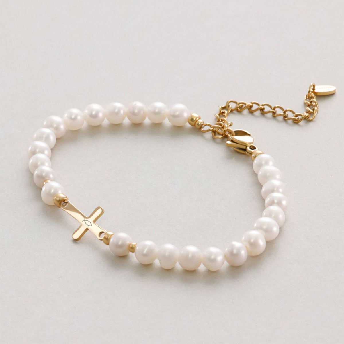Süßwasserperlen Kreuz Armband in Gold, schlichtes Kreuz ohne Gravur, mit Verlängerungskette