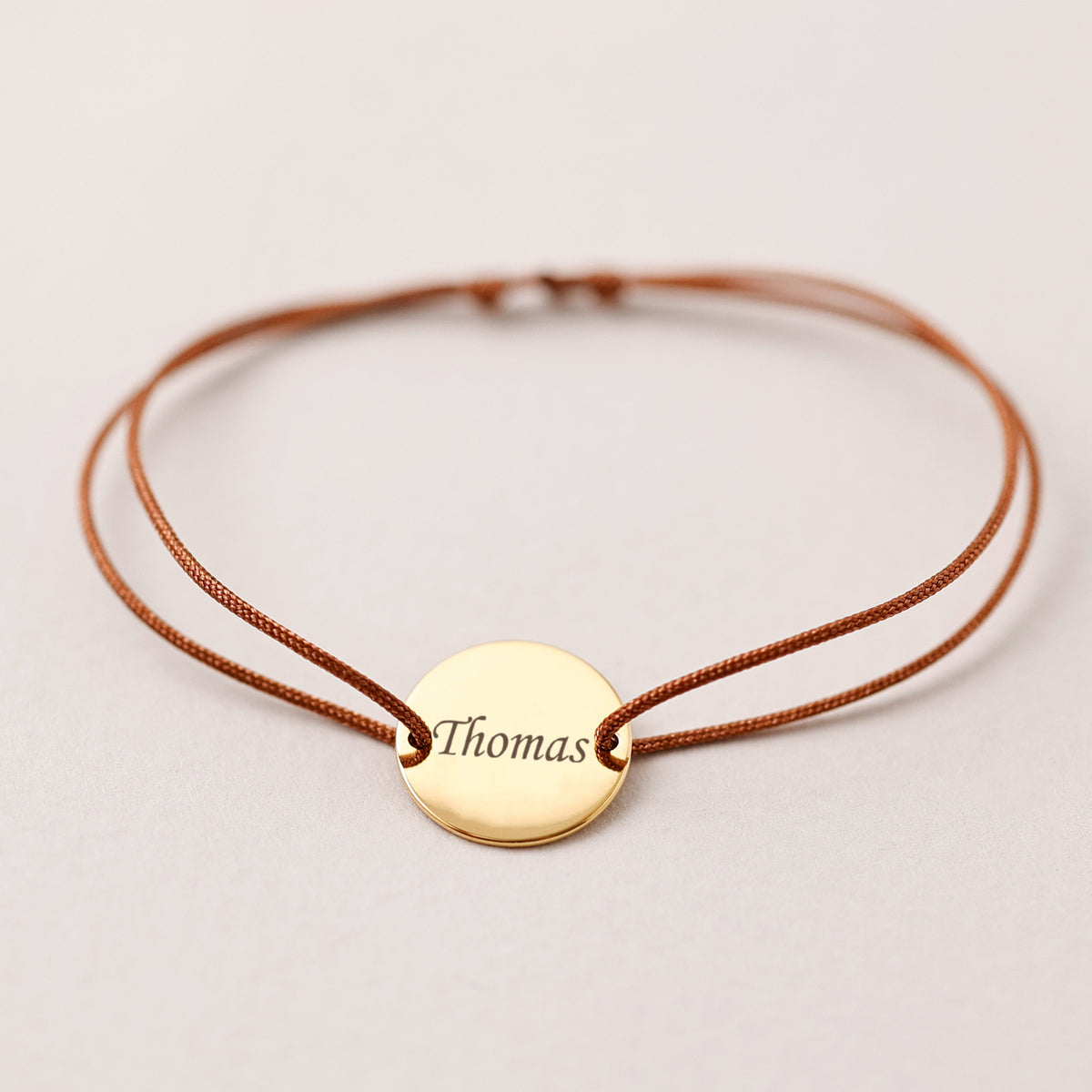 Nylon Unisex Armband mit Gravur in Braun, goldenes Plättchen mit Namen Thomas